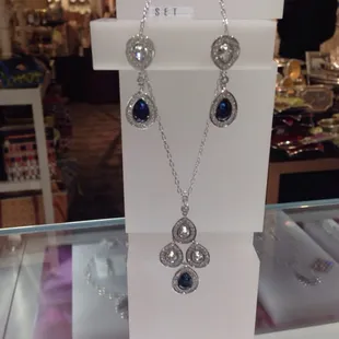 Happy Bday to me! Thx Esther luv U!!!