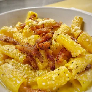 Rigatoni Carbonara