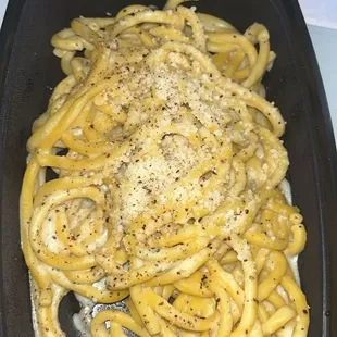 Bucatini Cacio E Pepe