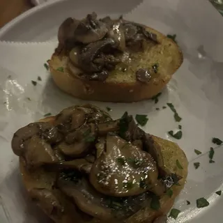 Mushroom and Truffle Oil Bruschetta