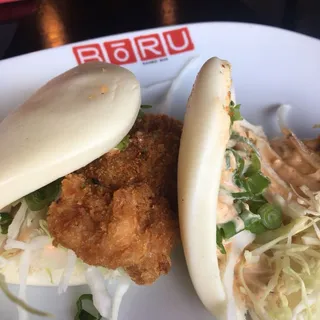 Togarashi Fried Chicken Bao