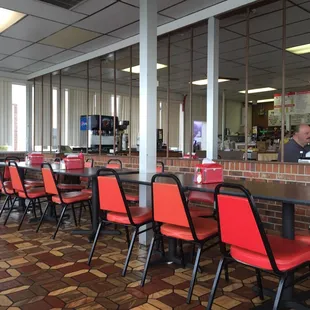 I'm the Duke of Dives. Great place in Sikeston, MO Great food, easy on the wallet.