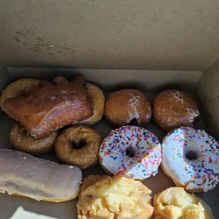 Bear claw, Maple Bar Donut Glazed Cake Donut Crumb Cake Donut Glazed Donut, pumpkin donut