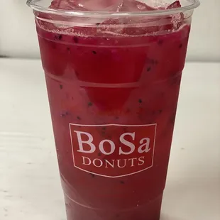 Dragon fruit lemonade