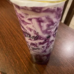 Taro milk tea (seasonal)