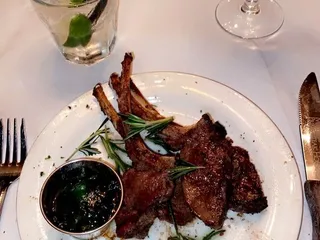 Folks Folly Prime Steakhouse