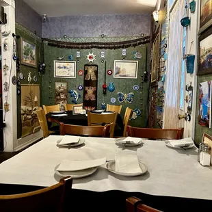 ramen and noodles, interior