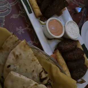Large Mixed Appetizer Platter