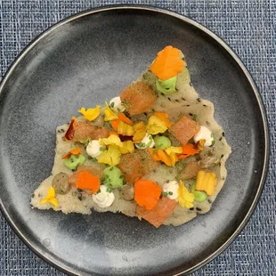 Smoked Salmon Crackers