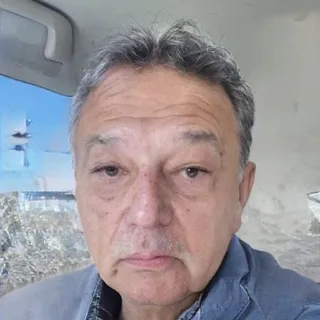 Tom W.