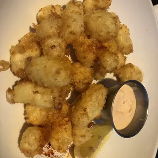 RIVERWALKER IPA-BATTERED CHEESE CURDS