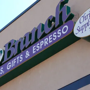 sign for bosque coffee roasters