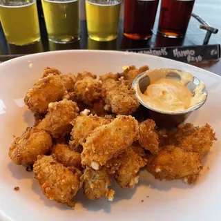 RIVERWALKER IPA-BATTERED CHEESE CURDS