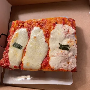 pizza from vending machine