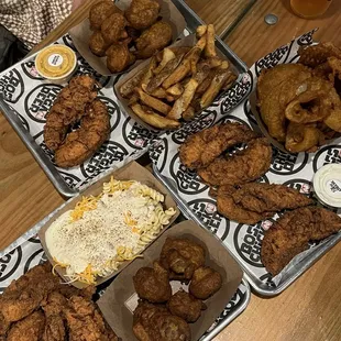 Boss ChickNBeer