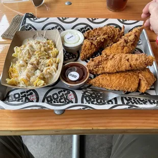 4 piece w/ mac n cheese