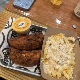 Tu pac with garlic parm and Mac n cheese