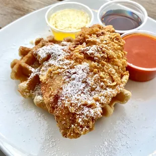 Chicken &amp; Wallfe, Belgian waffle and buttermilk fried chicken, Ohio maple butter