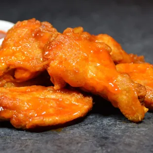 chicken wings, bbq wings, fried chicken wings, fried chicken, chicken, bbq chicken, poultry, chicken wings and fried chicken, food