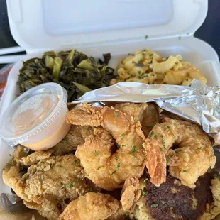 Queen Michelle&apos;s Seafood Bliss