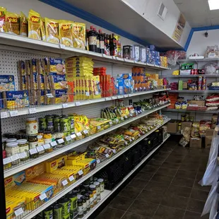 a grocery store aisle