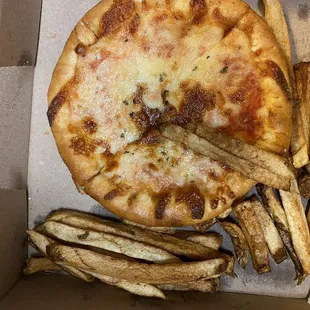 Kids meal- cheese pizza and fries