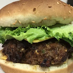 Bossman&apos;s Burger ain&apos;t nothing like it    Ask Aaron