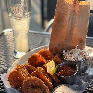 Fried shrimp meal