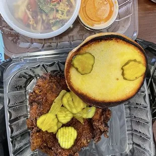 Ken's hot chicken, Wednesday special