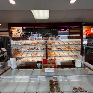 sushi and sashimi, interior
