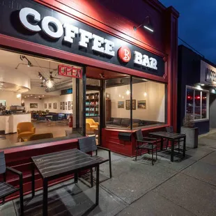 the outside of a coffee shop