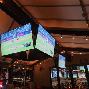 Tons of TVs!