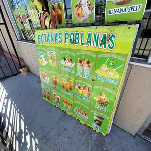 Botanas Poblanos: menu