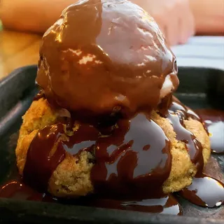 Chocolate Cookie Skillet