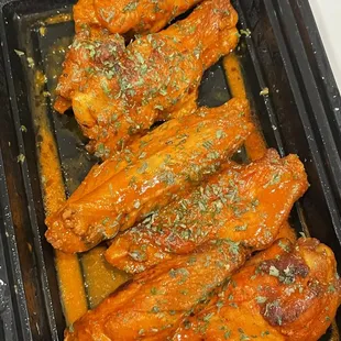 Plump, flavorful wings