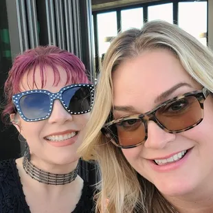 Lovely rooftop dinner at sunset with the ladies who make Botanica successful. Level 5 at Hotel Chaco 06/2022.