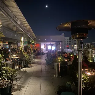 Upstairs rooftop with an amazing view of the moon!