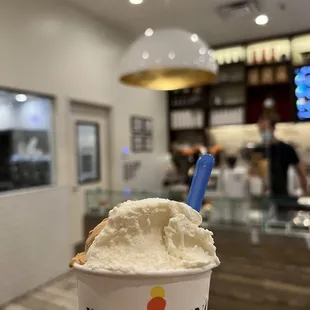 Dulce de leche and white coffee