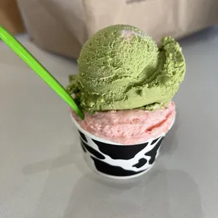 Small scoop of strawberry and matcha white chocolate gelato