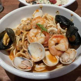 Linguini Marino