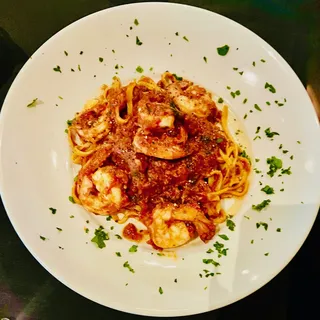 Tagliatelle Arrabbiata with Shrimp Pesce