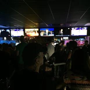 Tvs and Crowd