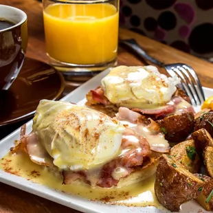 Salmon Eggs Benedict