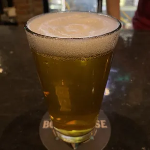 They offer a wide selection of beers including their own and other local breweries. This is the green room knee high session IPA.