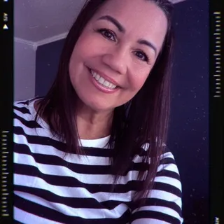 Veronica R.