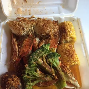 Dungeness Crab Combo with Fried Shrimp
