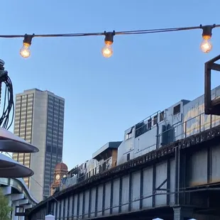 Train your appetite on this railfans