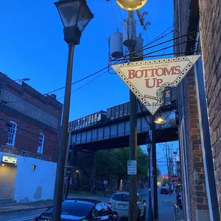 Street-level entrance beckons hungry rail-fans