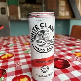 Enjoying a Claw while I wait for a smash burger