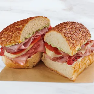 a ham and cheese sandwich